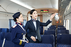 北京新华学校_专业课程